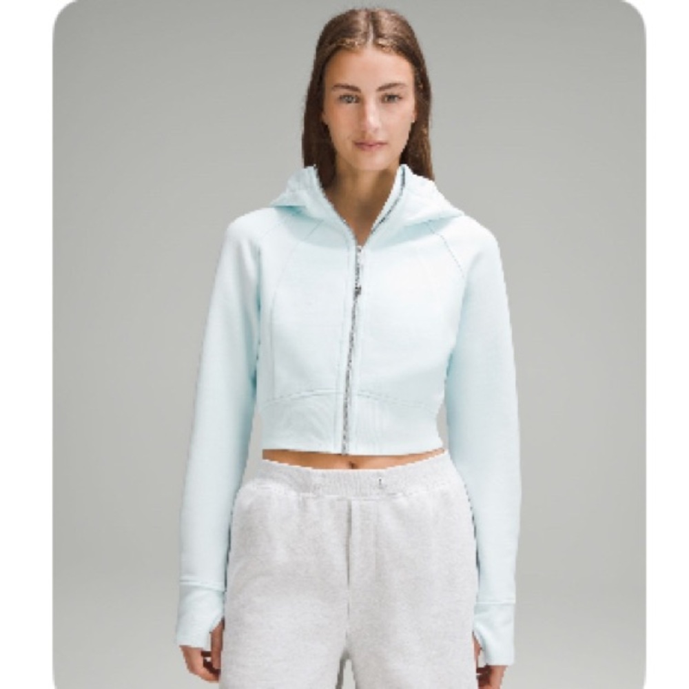 Lululemon size 4 cropped full zip scuba hoodie